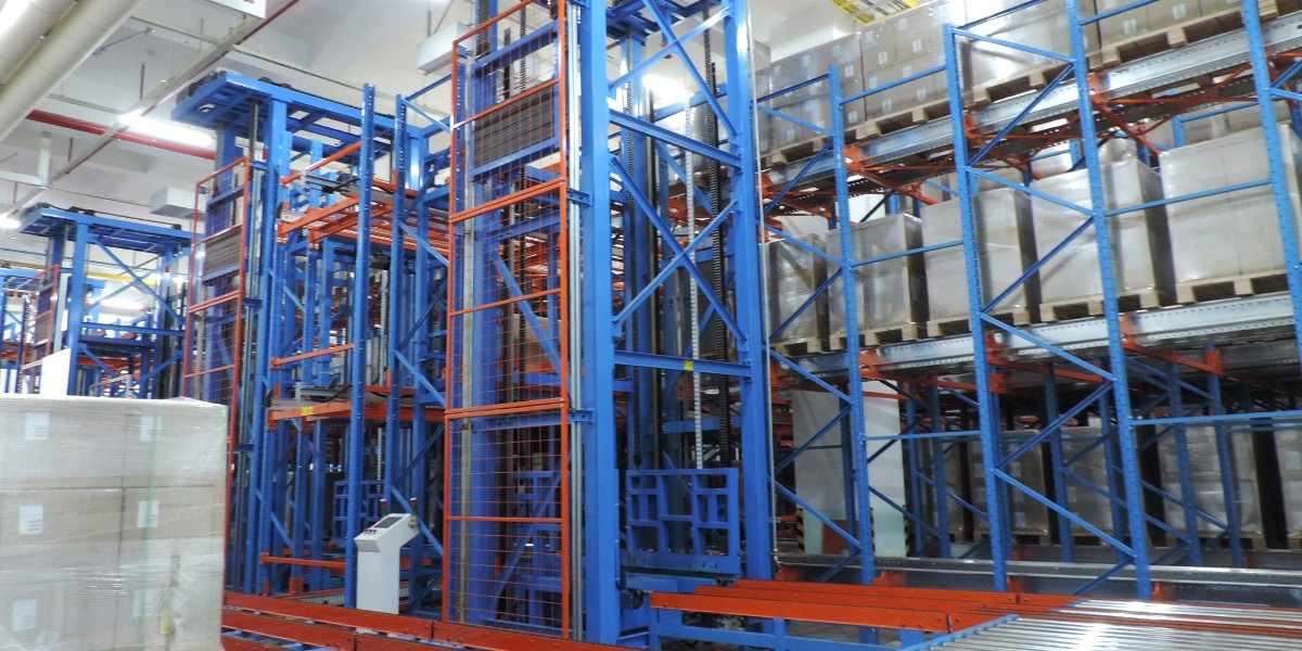 電子通訊行業(yè)子母穿梭車智能密集倉庫